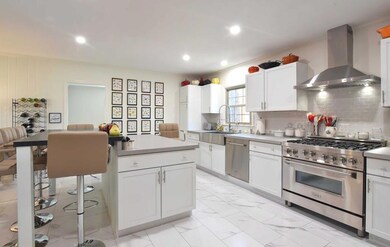 1715 Pineknoll Ln, Albany, GA 31707 - photo 7