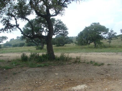 0 Soaring Eagles Dr unit 1 87367, Fredericksburg, TX 78624 - photo 2
