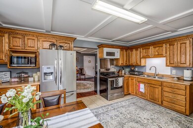 8 3rd St, Inman, SC 29349 - photo 3