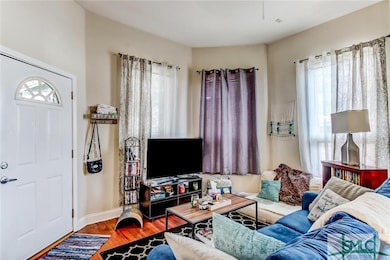 413 E 38th St, Savannah, GA 31401 - photo 3