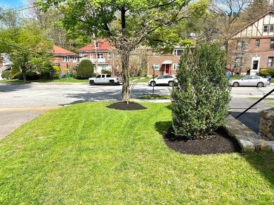 439 Lowell Ave unit 441, Newtonville, MA 02460 - photo 4