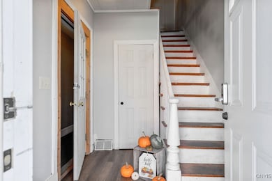 148 W 7th St, Oswego, NY 13126 - photo 3