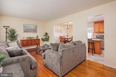 6120 Karas Walk, Elkridge, MD 21075 - photo 3