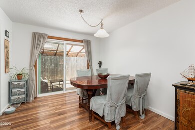 1037 SW 13th St, Lincoln City, OR 97367 - photo 7