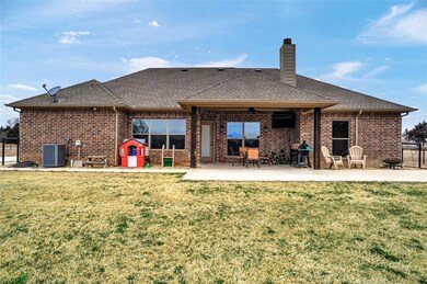 348 Copper Branch Rd, Whitesboro, TX 76273 - photo 3