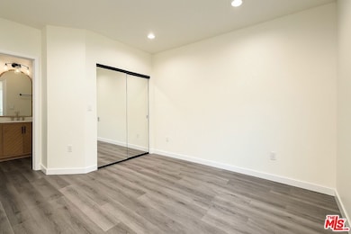 19604 Monarch Ridge Dr unit 1/2, Canyon Country, CA 91351 - photo 4