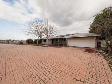 87990065-A447-4A12-A8D4-DBF3A81178BD