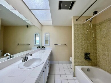 406 Greenbrier B, West Palm Beach, FL 33417 - photo 7