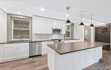 2215 W Thomas St unit G, Chicago, IL 60622 - photo 6