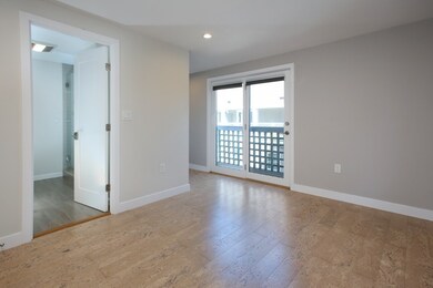 28 Alton Place unit F, Brookline, MA 02446 - photo 5