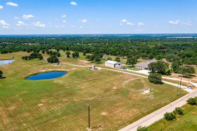 1810 Hlavek Rd, Decatur, TX 76234 - photo 4