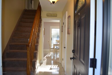 47 Ferland Ln, Matawan, NJ 07747 - photo 4