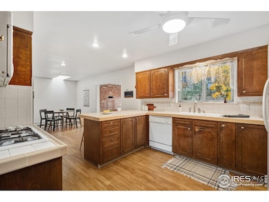 Large Functional Kitchen