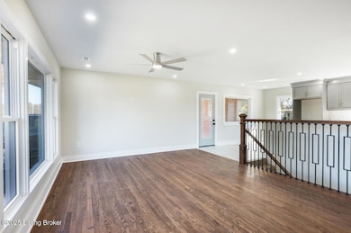 1040 W Crocus Dr, Radcliff, KY 40160 - photo 3