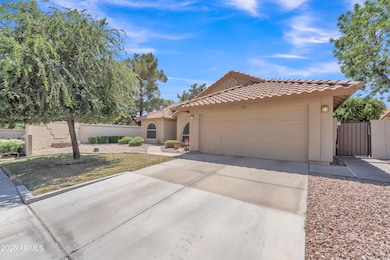 3882 S Hawthorn Dr, Chandler, AZ 85248 - photo 2