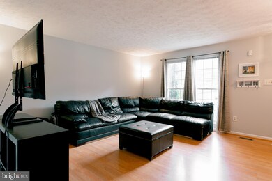 8289 Berryfield Dr, Nottingham, MD 21236 - photo 7