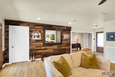 3454 Hancock St, Zachary, LA 70791 - photo 5