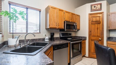 16802 S 29th Pl-13