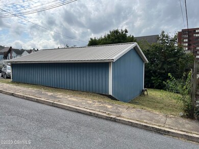 Extra Area in Side Yard