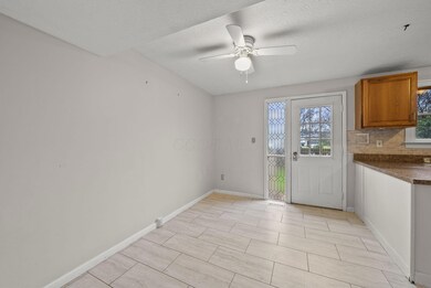 2947 Talbrock Cir, Dublin, OH 43017 - photo 5