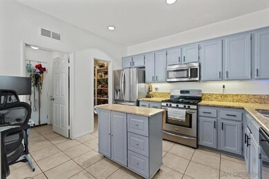 6373 Avenida de Las Vistas unit 3, San Diego, CA 92154 - photo 7