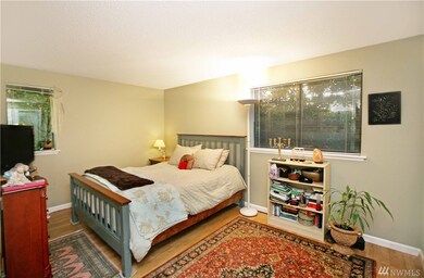 20156 Vikings Crest Loop NE unit 7-104, Poulsbo, WA 98370 - photo 2