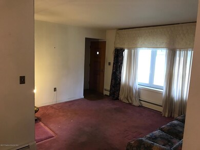 3322 Cedar Ave, Moosic, PA 18507 - photo 3