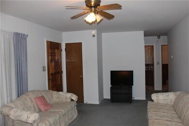 11617 W 69th St, Shawnee, KS 66203 - photo 2