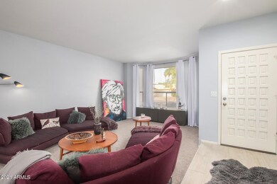6741 living room 4