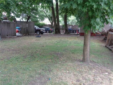 668 Chalkstone Ave, Providence, RI 02908 - photo 3