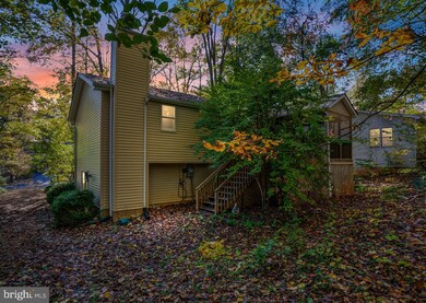 606 Harrison Cir, Locust Grove, VA 22508 - photo 2