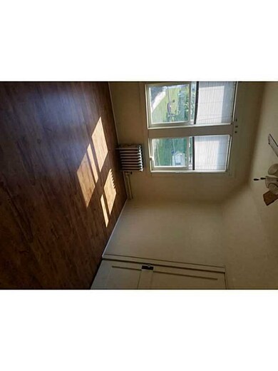 391 Grove St unit 3, Woonsocket, RI 02895 - photo 2
