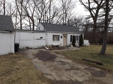 4133 Keffer Rd, Columbus, OH 43224 - photo 2