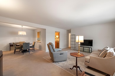 149 Linden Ln unit 2, Thiensville, WI 53092 - photo 2