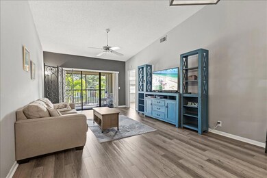 701 Sabal Ridge Cir unit F, Palm Beach Gardens, FL 33418 - photo 3