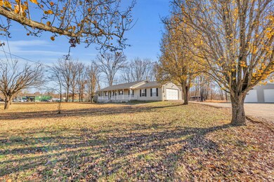 264 Stanley Blvd, Shelbyville, TN 37160 - photo 5