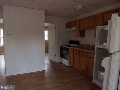 20247 Point Lookout Rd unit 6, Great Mills, MD 20634 - photo 2
