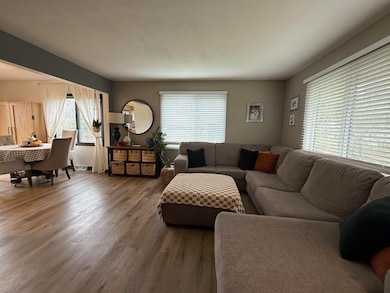 512 11th Ave S, Onalaska, WI 54650 - photo 4