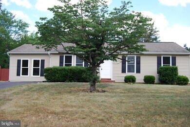 11002 Huntington Woods Cir, Fredericksburg, VA 22407 - photo 5