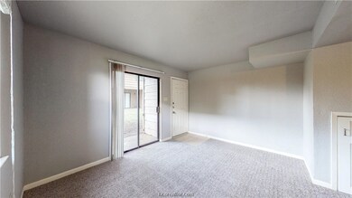 202 Lincoln Ave unit A, College Station, TX 77840 - photo 5