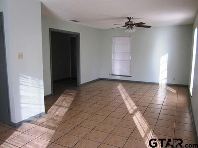 718 E Barbara St, Tyler, TX 75701 - photo 3