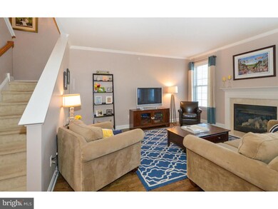 208 Clubhouse Ct, Conshohocken, PA 19428 - photo 3