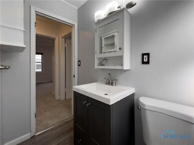 3568 Bellevue Rd, Toledo, OH 43613 - photo 4