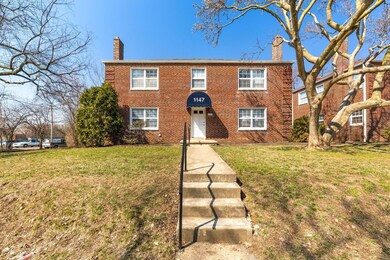 1147 S Cassingham Rd (Exterior-2