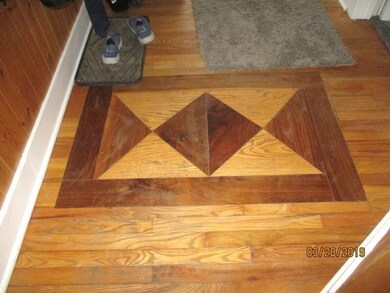 Wood floor w/wood inlay view2