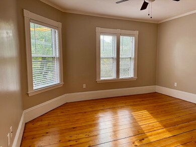 21 Beckford St unit 2, Salem, MA 01970 - photo 2