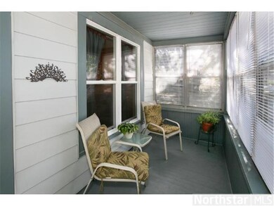 Front screened in porch to enjoy fall colors!