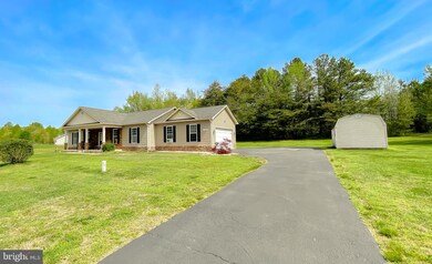 15880 Moss Creek Ct, Brandywine, MD 20613 - photo 4