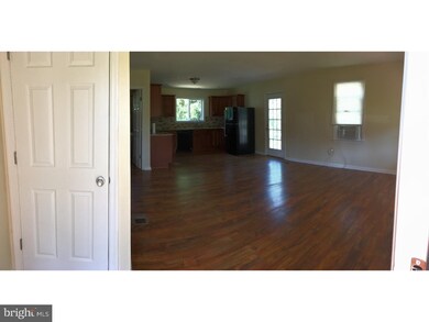 1308 Manatawny Dr, Pottstown, PA 19464 - photo 4