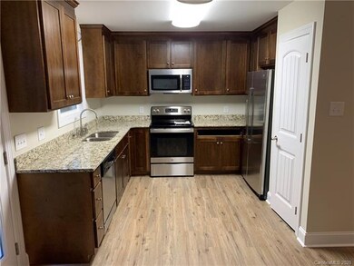 126 Persimmon Cir, Statesville, NC 28625 - photo 4